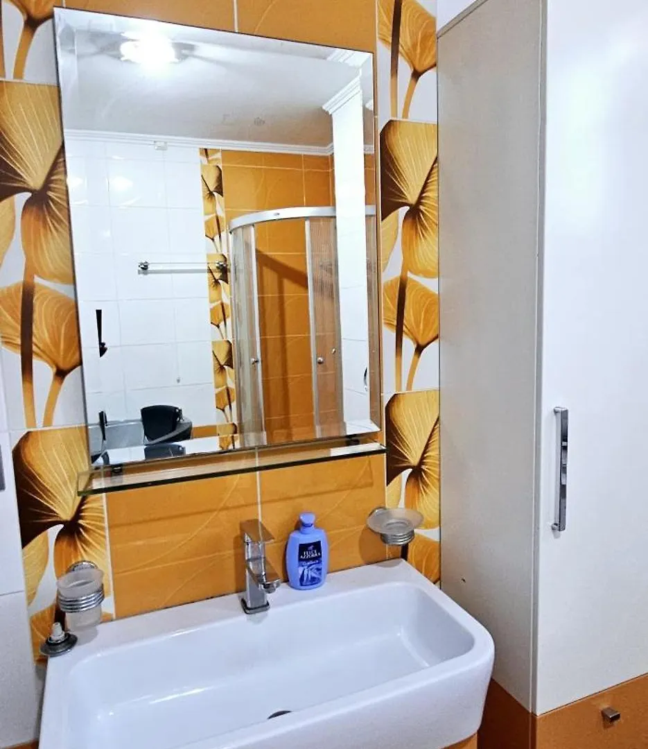 Ihostel تيرانا بيت شباب
